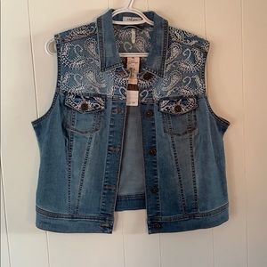 Embroidered denim vest